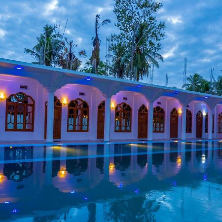 Mrd Beach Hotel Trincomalee Εξωτερικό φωτογραφία